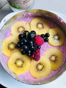 Rezepte zum Abnehmen - Zubereitungsschritt Himbeer Torte selbstgemacht