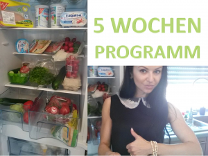 Sportlich, Kühlschrank von Fitness Model Oxana aus Nürnberg vom Studio21 mit gesunden Lebensmitteln zum Abnehmen