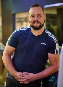 Dein Trainer Sebastian für den Sporttest der Polizei Nürnberg