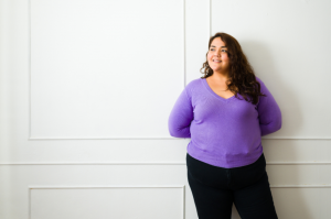 Schwanger werden trotz Übergewicht, dargestellt von adipöser Frau